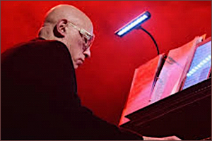 Mike-Garson-24-Nowtudes.jpg